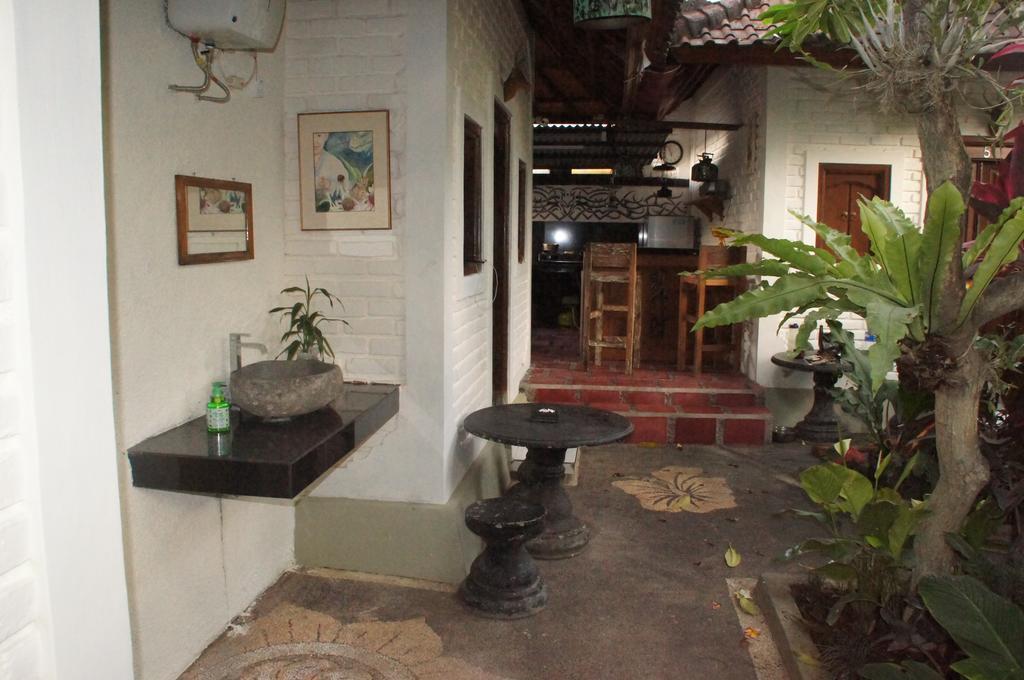 New Danas Canggu Guest House เกอโรโบกัน ภายนอก รูปภาพ