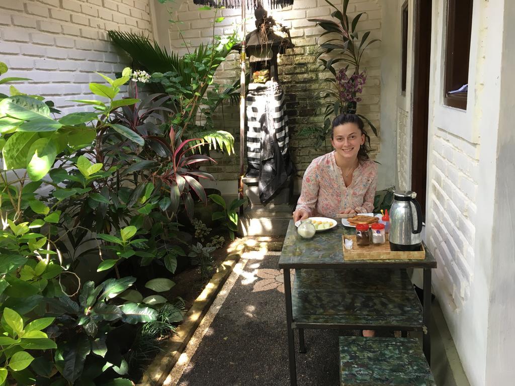 New Danas Canggu Guest House เกอโรโบกัน ภายนอก รูปภาพ