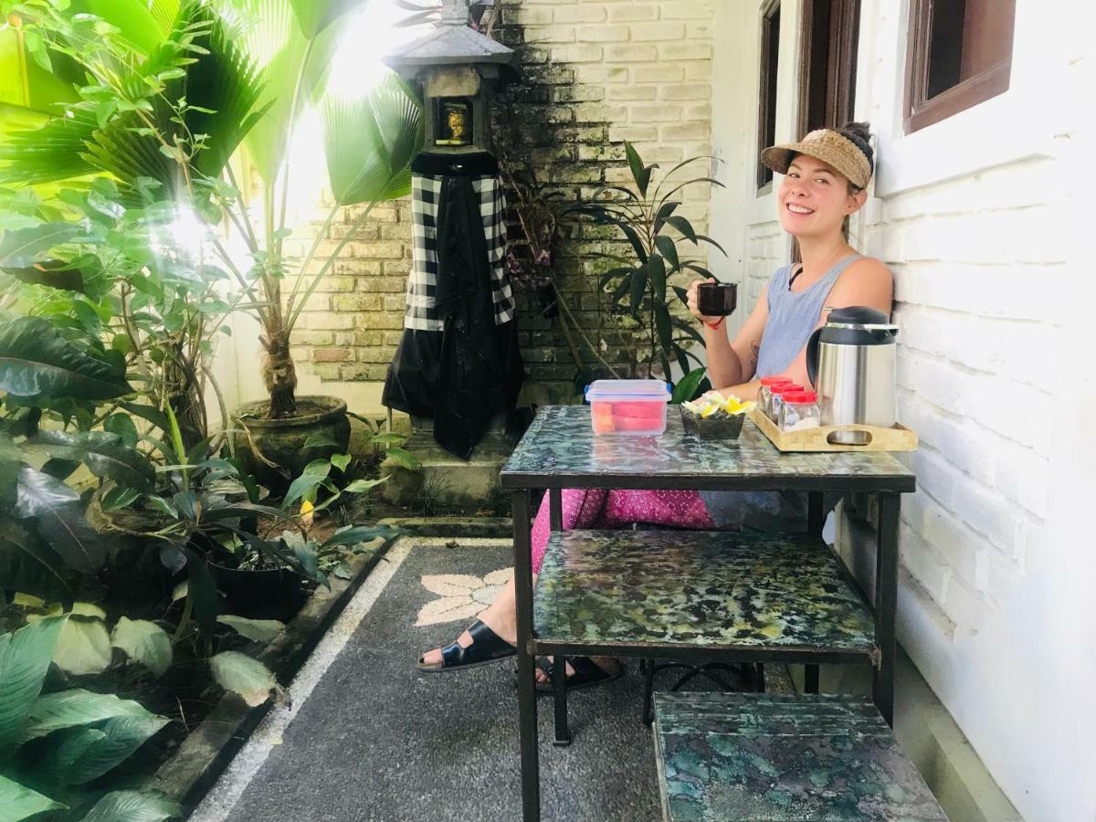 New Danas Canggu Guest House เกอโรโบกัน ภายนอก รูปภาพ
