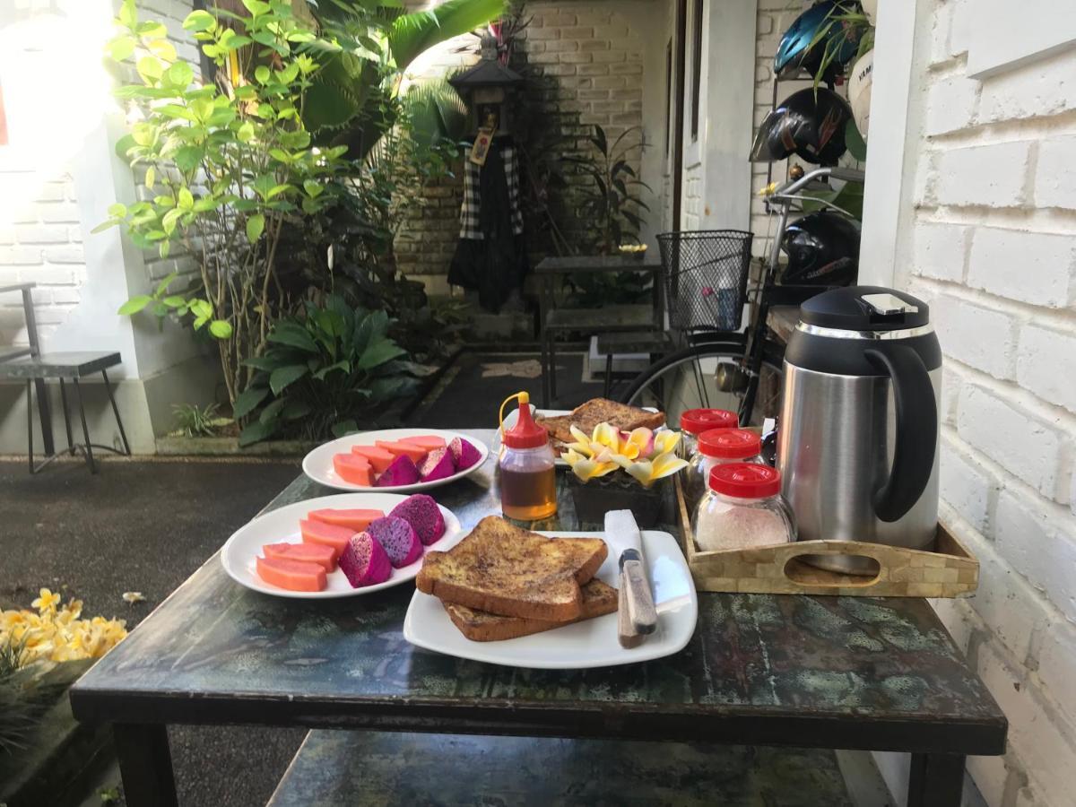 New Danas Canggu Guest House เกอโรโบกัน ภายนอก รูปภาพ